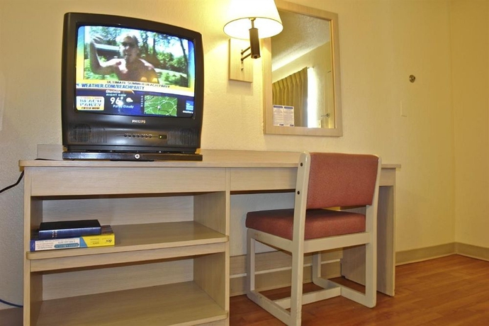 Imagen de la habitación del Motel 6 Santa Fe. Foto 12