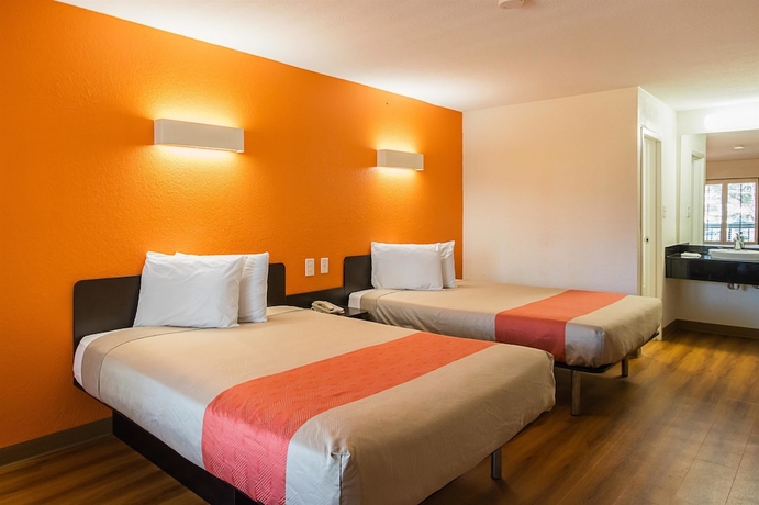 Imagen de la habitación del Motel 6 Savannah, Ga - Midtown. Foto 2