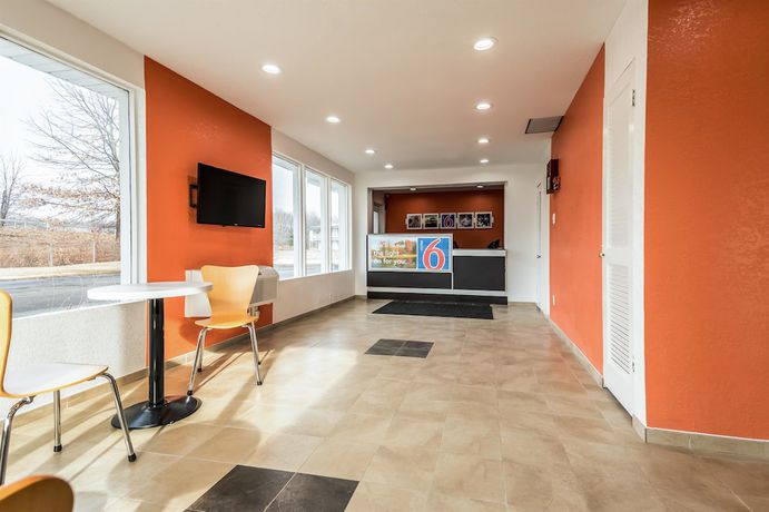 Imagen de los interiores del Motel 6 Schenectady, Ny. Foto 19