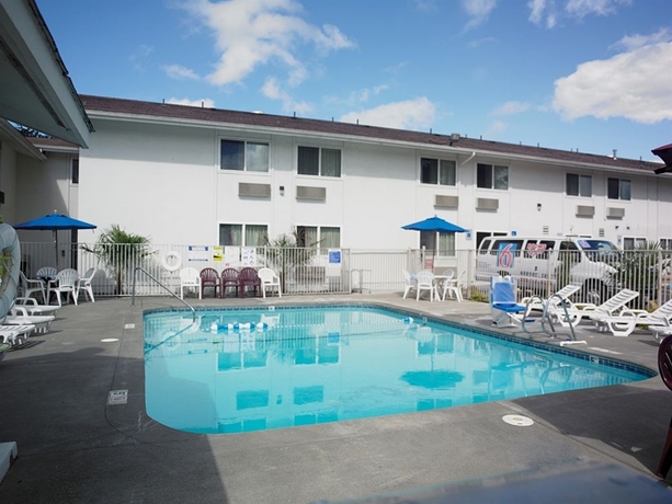 Imagen de la piscina del Motel 6 Seattle, Wa - Sea-tac Airport South. Foto 10
