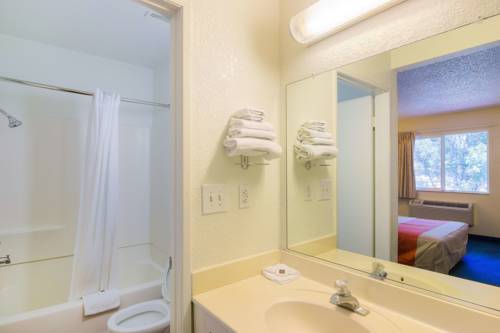 Imagen de la habitación del Motel 6 Sepulveda, Ca - Los Angeles - Van Nuys - North Hills. Foto 3