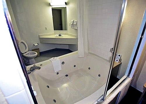 Imagen de la habitación del Motel 6 Seymour, In - North. Foto 6