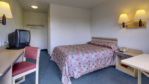 Imagen de la habitación del Motel 6 Sioux Falls. Foto 11