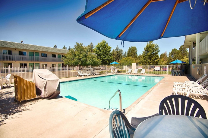 Imagen de la piscina del Motel 6 South Lake Tahoe, Ca. Foto 15