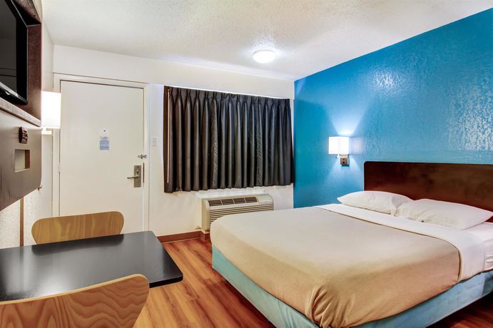 Imagen de la habitación del Motel 6 St. Louis - Bridgeton. Foto 3