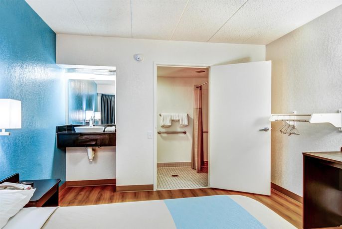 Imagen de la habitación del Motel 6 St. Louis - Bridgeton. Foto 5