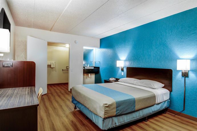 Imagen de la habitación del Motel 6 St. Louis - Bridgeton. Foto 9