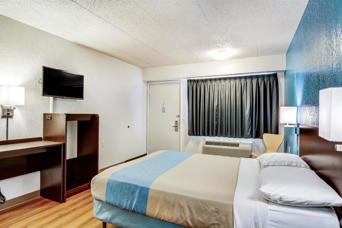 Imagen de la habitación del Motel 6 St. Louis - Bridgeton. Foto 14