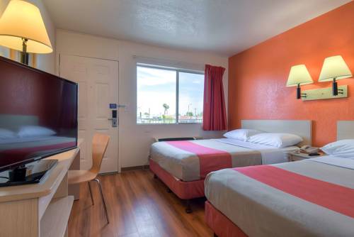 Imagen de la habitación del Motel 6 Stanton, Ca. Foto 3