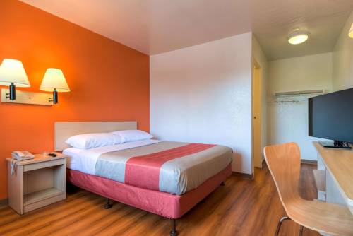Imagen de la habitación del Motel 6 Stanton, Ca. Foto 9
