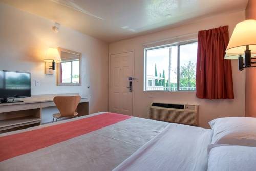 Imagen de la habitación del Motel 6 Stanton, Ca. Foto 11