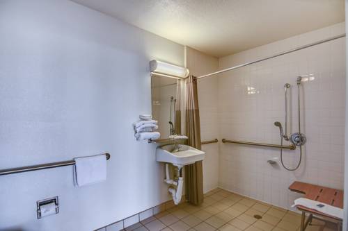 Imagen de la habitación del Motel 6 Stockton, Ca - Charter Way West. Foto 4