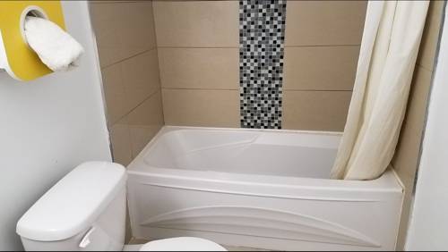 Imagen de la habitación del Motel 6 Sudbury, On. Foto 13