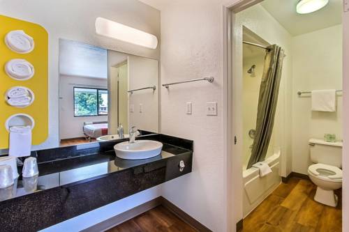 Imagen de la habitación del Motel 6 Sunnyvale, Ca - South. Foto 5