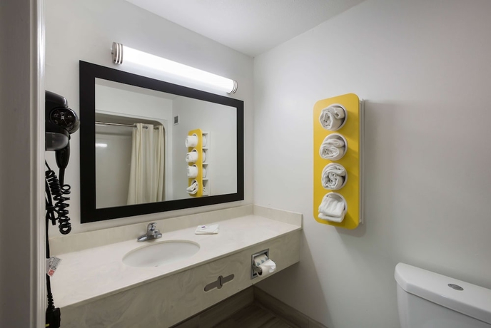 Imagen de la habitación del Motel 6 Suwanee, Ga - Gwinnett Center. Foto 17