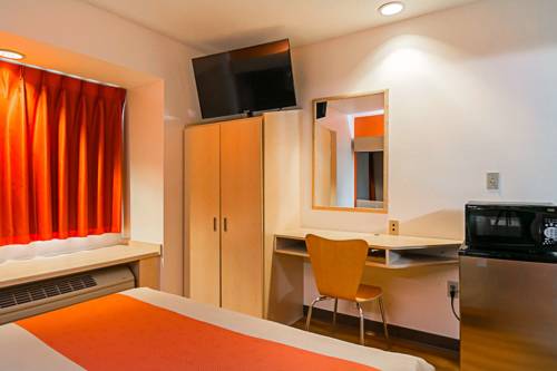 Imagen de la habitación del Motel 6 Sycamore, Il. Foto 8