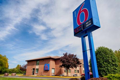 Imagen de la habitación del Motel 6 Syracuse. Foto 2
