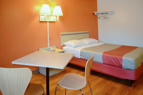 Imagen de la habitación del Motel 6 Syracuse. Foto 5