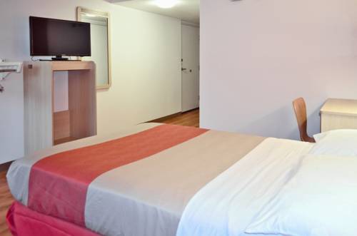 Imagen de la habitación del Motel 6 Syracuse. Foto 8