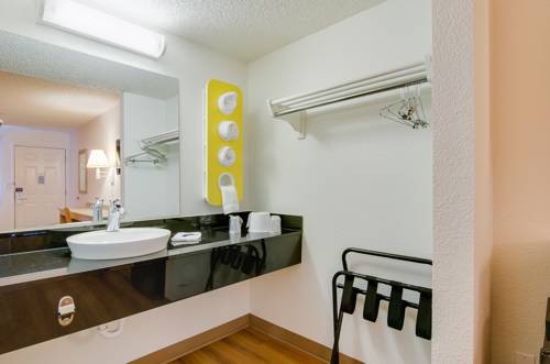 Imagen de la habitación del Motel 6 Tacoma, Wa - South. Foto 9