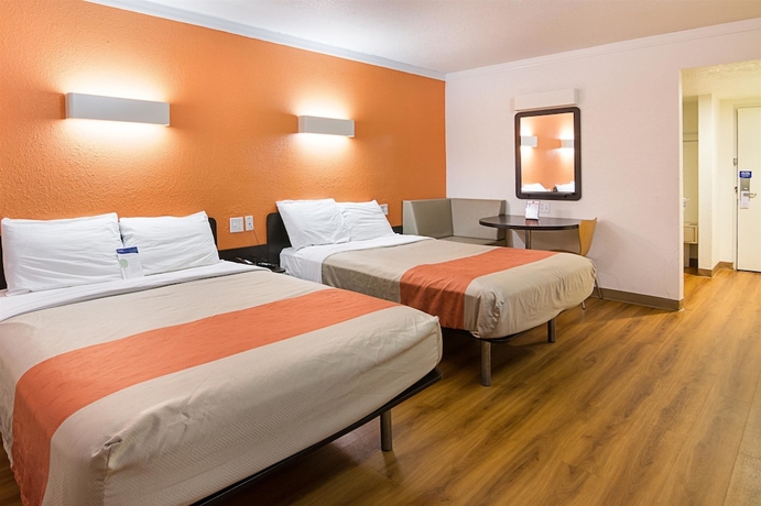 Imagen de la habitación del Motel 6 Tampa, Fl - Fairgrounds. Foto 2