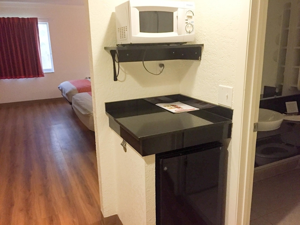 Imagen de la habitación del Motel 6 Tampa, Fl - Fairgrounds. Foto 9