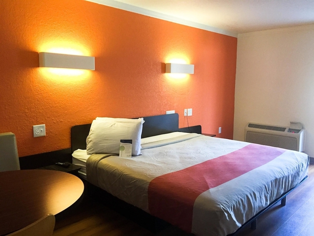 Imagen de la habitación del Motel 6 Tampa, Fl - Fairgrounds. Foto 10