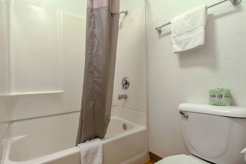 Imagen de la habitación del Motel 6 Temecula, Ca - Historic Old Town. Foto 11