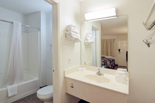 Imagen de la habitación del Motel 6 Tempe, Az - Broadway - Asu. Foto 3
