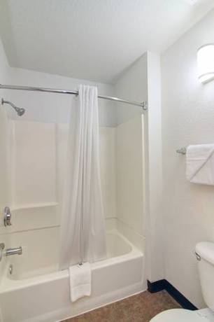 Imagen de la habitación del Motel 6 Tempe, Az - Broadway - Asu. Foto 8