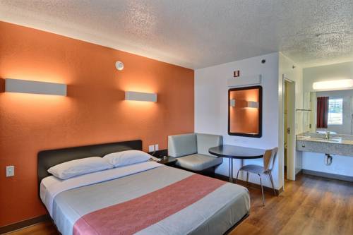 Imagen de la habitación del Motel 6 Tewksbury, Ma - Boston. Foto 5