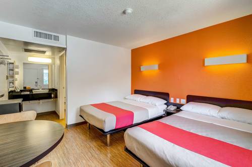 Imagen de la habitación del Motel 6 Thornton, Co - Denver. Foto 8