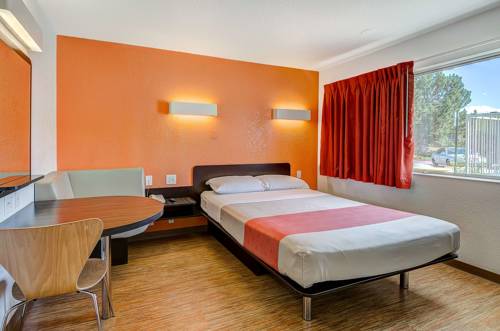 Imagen de la habitación del Motel 6 Thornton, Co - Denver. Foto 10