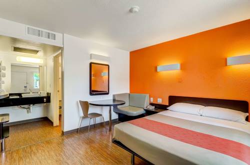 Imagen de la habitación del Motel 6 Thornton, Co - Denver. Foto 12
