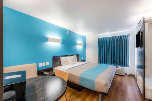 Imagen de la habitación del Motel 6 Three Rivers, Tx. Foto 4