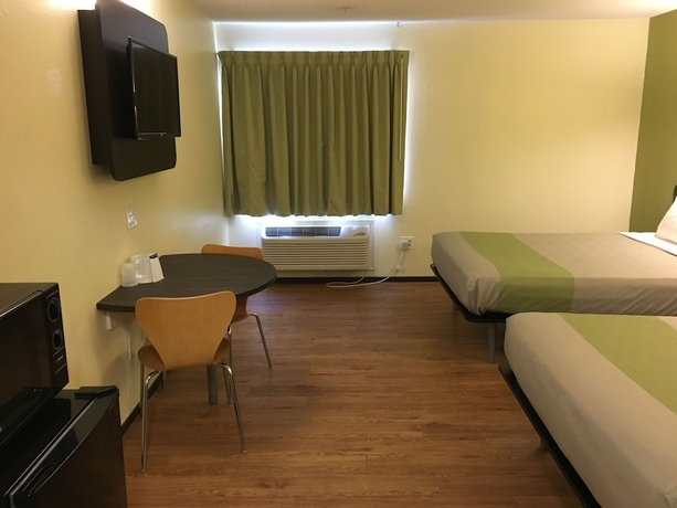Imagen de la habitación del Motel 6 Troy, Il. Foto 6