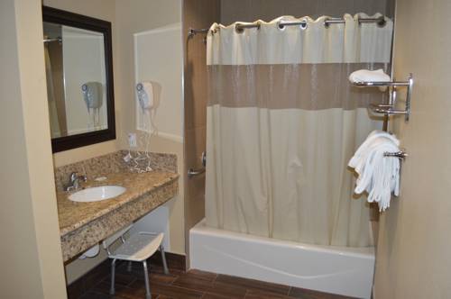 Imagen de la habitación del Motel 6 Tustin, CA &ndash; Orange County. Foto 3