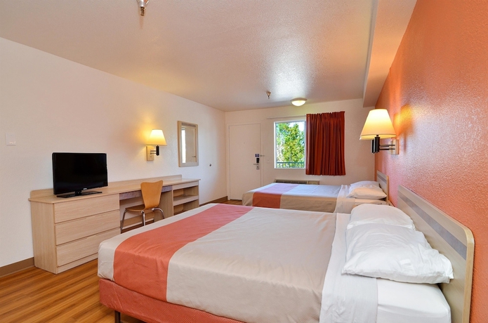 Imagen de la habitación del Motel 6 Twentynine Palms, Ca. Foto 5