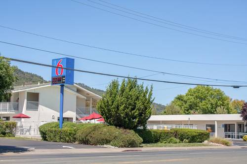Imagen de la habitación del Motel 6 Ukiah, Ca. Foto 2