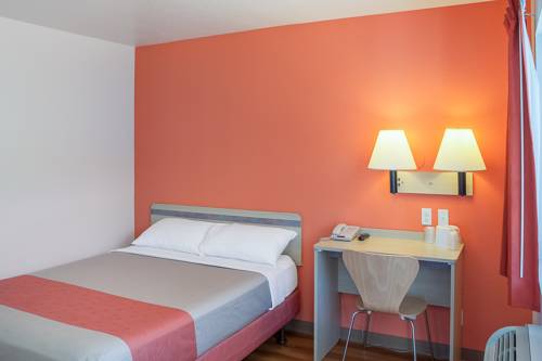 Imagen de la habitación del Motel 6 Ukiah, Ca. Foto 9