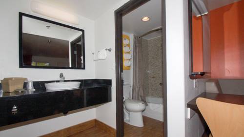 Imagen de la habitación del Motel 6 Victorville - Desert Express. Foto 5