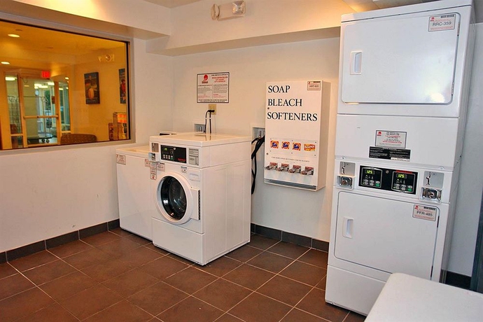 Imagen de los interiores del Motel 6 Virginia Beach, Va. Foto 9