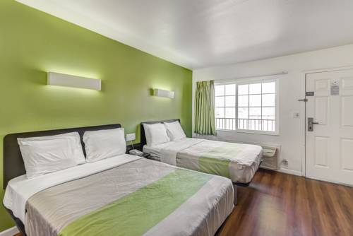 Imagen de la habitación del Motel 6 Visalia, Ca. Foto 6