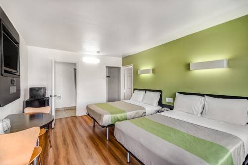 Imagen de la habitación del Motel 6 Visalia, Ca. Foto 12