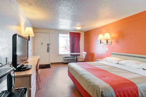 Imagen de la habitación del Motel 6 Washington Pennsylvania. Foto 8