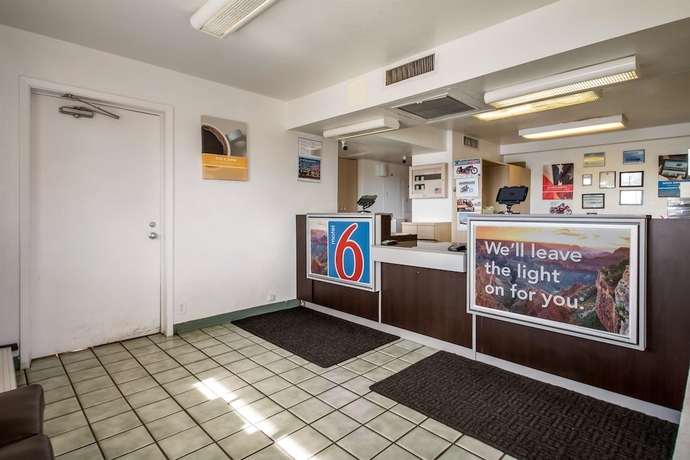 Imagen de los interiores del Motel 6 Wendover, Ut. Foto 13