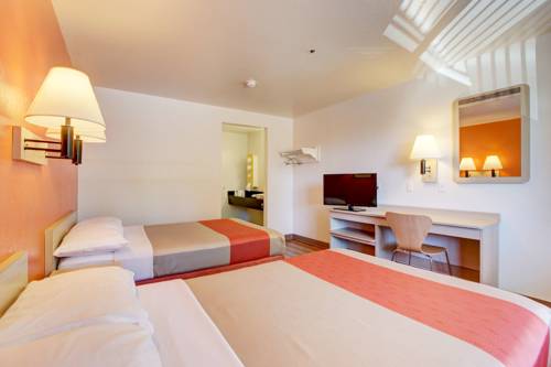 Imagen de la habitación del Motel 6 Westminster, Ca - North. Foto 3