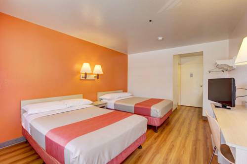 Imagen de la habitación del Motel 6 Westminster, Ca - North. Foto 12