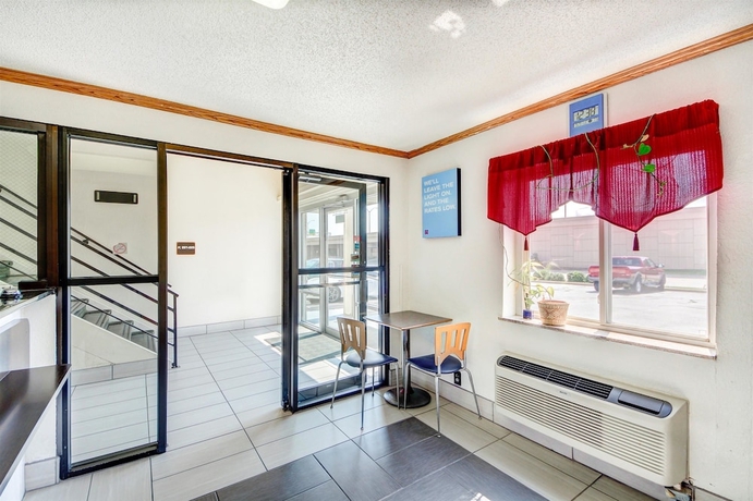 Imagen de los interiores del Motel 6 Wichita, Ks, Wichita. Foto 19