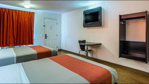 Imagen de la habitación del Motel 6 Youngstown, Oh. Foto 4